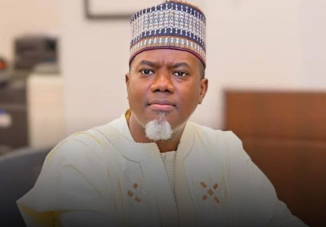 "Mandate Nigerian Newscasters to Wear Made-in-Nigeria Clothes and Speak in Nigerian Accents" – Reno Omokri Urges NBC