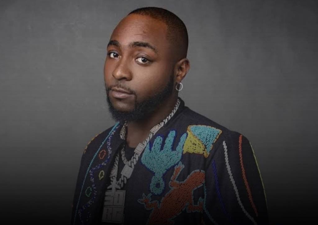 "Always Keep Receipts When You Help People" – Davido Shares Hilarious but Serious Warning