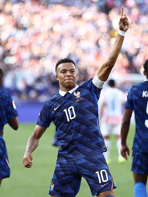 Mbappe Scores Again as France Survive Physical Paraguay Battle to Reach Quarter-Finals