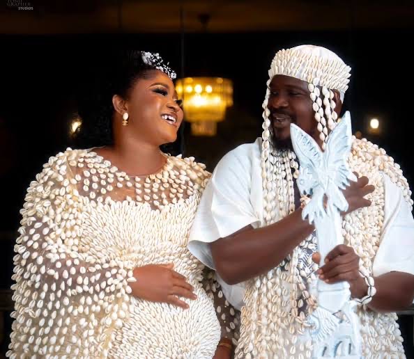 Baba Ijesha's Friends Shower Him With Cash Following Arrival of Baby With Fashion Designer Luminee