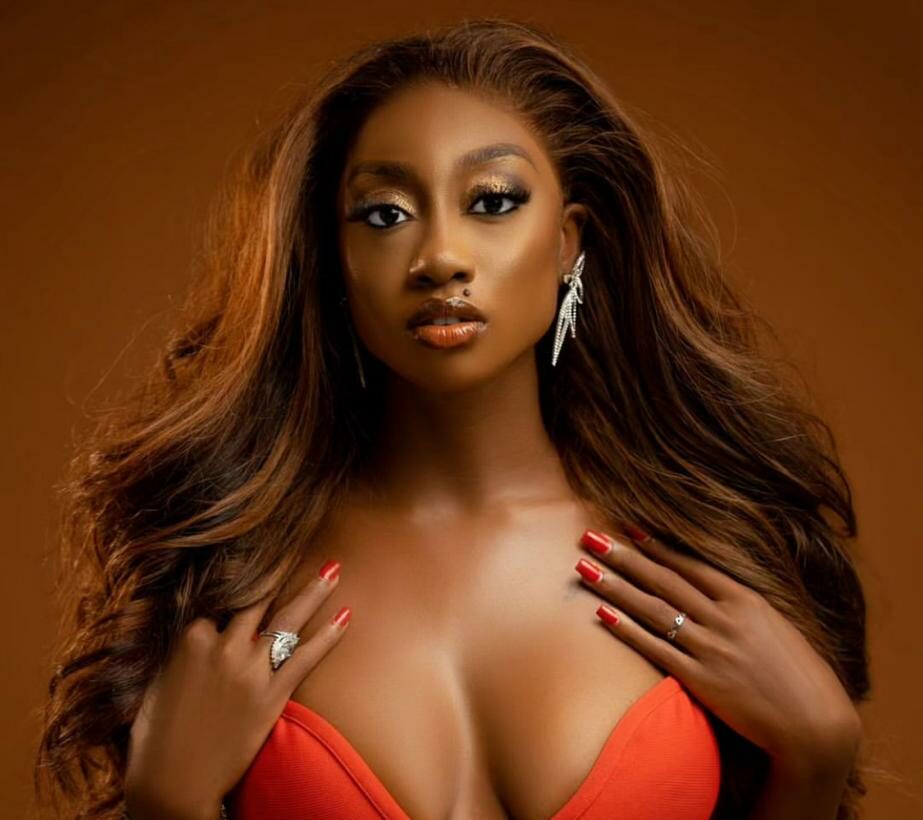 “If I Could Date Any BBNaija Housemate, It’d Be Ozo” - Doyin Reveals Why He Stands Out