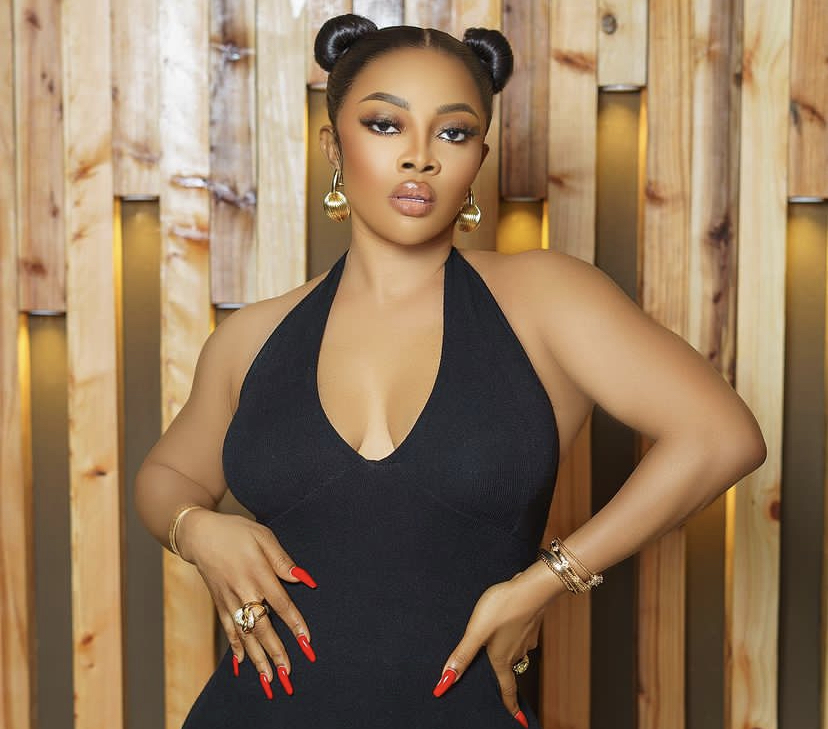 “Date Women Within Your Wage Bracket Instead of Chasing Someone You Can’t Afford” - Toke Makinwa Advises Men