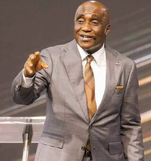“Yahoo Is Stealing!” - Pastor David Ibiyeomie Warns Fraudsters Not to Bring Their Money to His Church