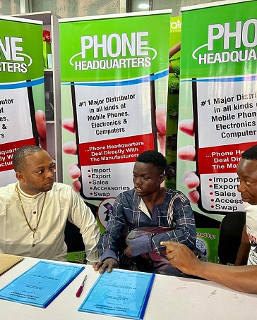 Oga 2 People Phone Headquarters Ambassadorial Deal Picture 1
