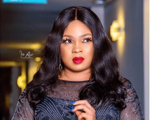 Why Do Women Who Ask for Love End Up in Therapy – Actress Regina Chukwu Questions Men