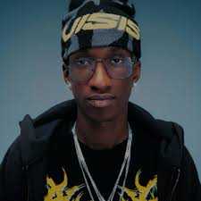 Street Boys Attack Singer Mavo’s Car in Lagos After He Refuses to Give Them Money